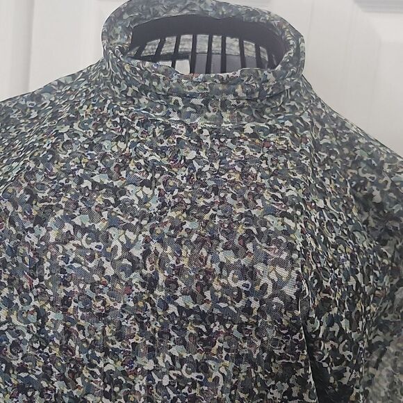Anthropologie Sheer Printed Turtleneck Pullover. SIZE XS - Picture 3 of 5